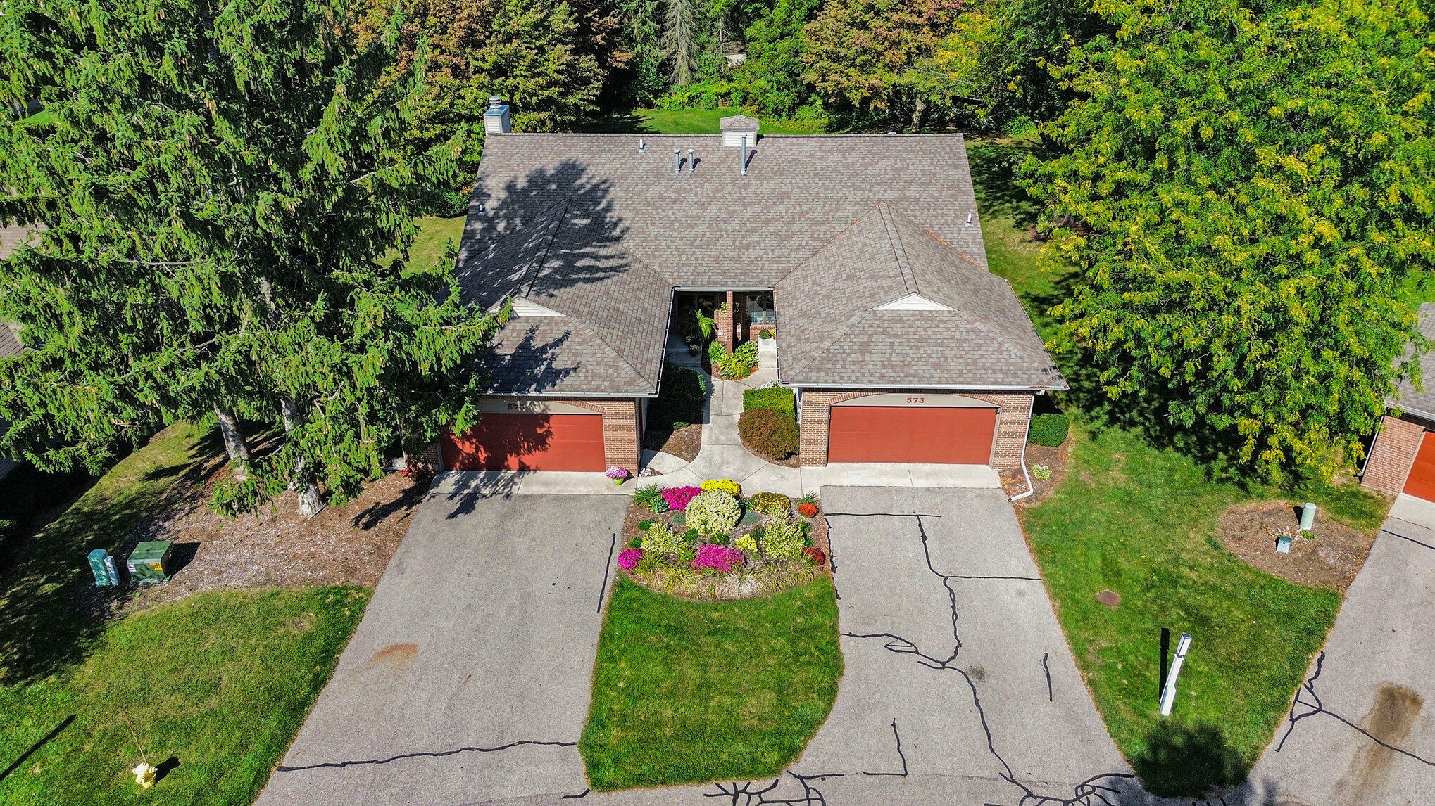 Property Photo:  575 Spring Lane Drive  MI 49423 