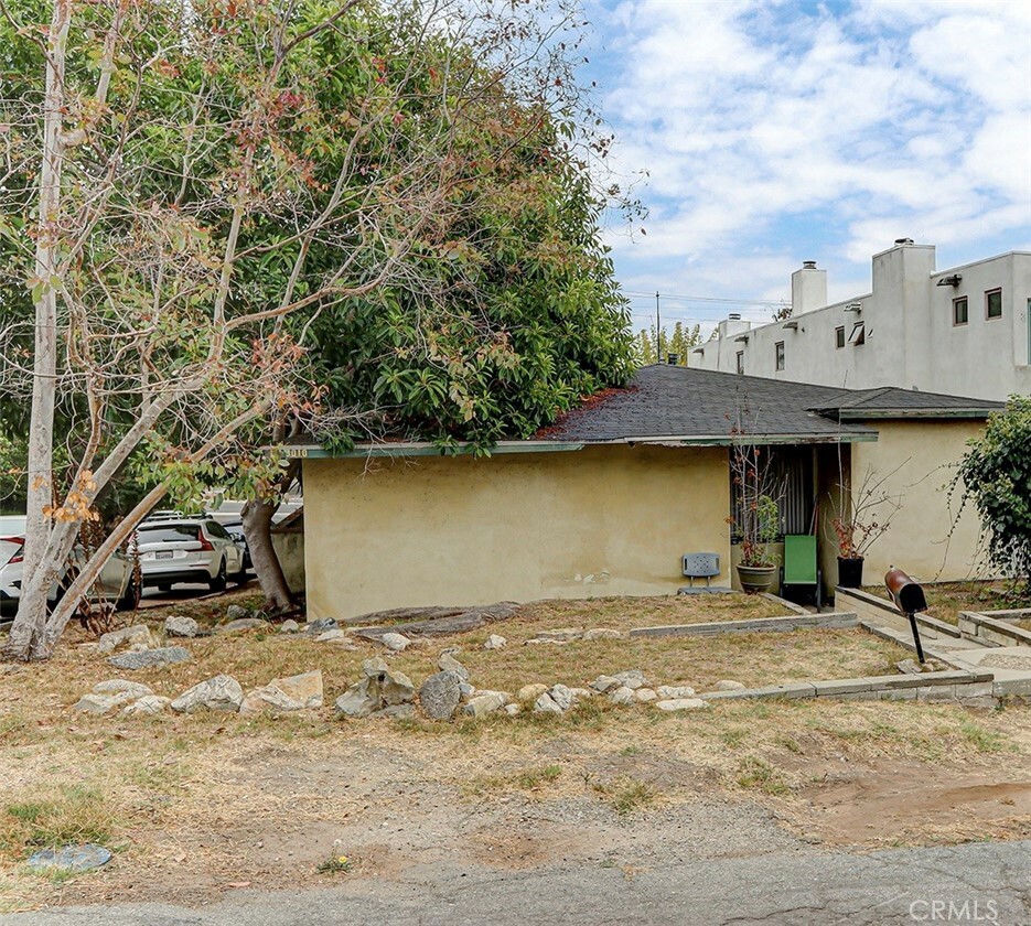 Property Photo:  3010 Laurel Avenue  CA 90266 