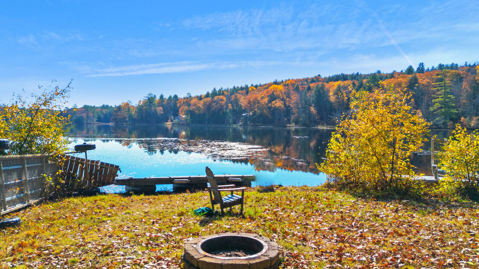 Property Photo:  114 Torsey Shores Road  ME 04355 