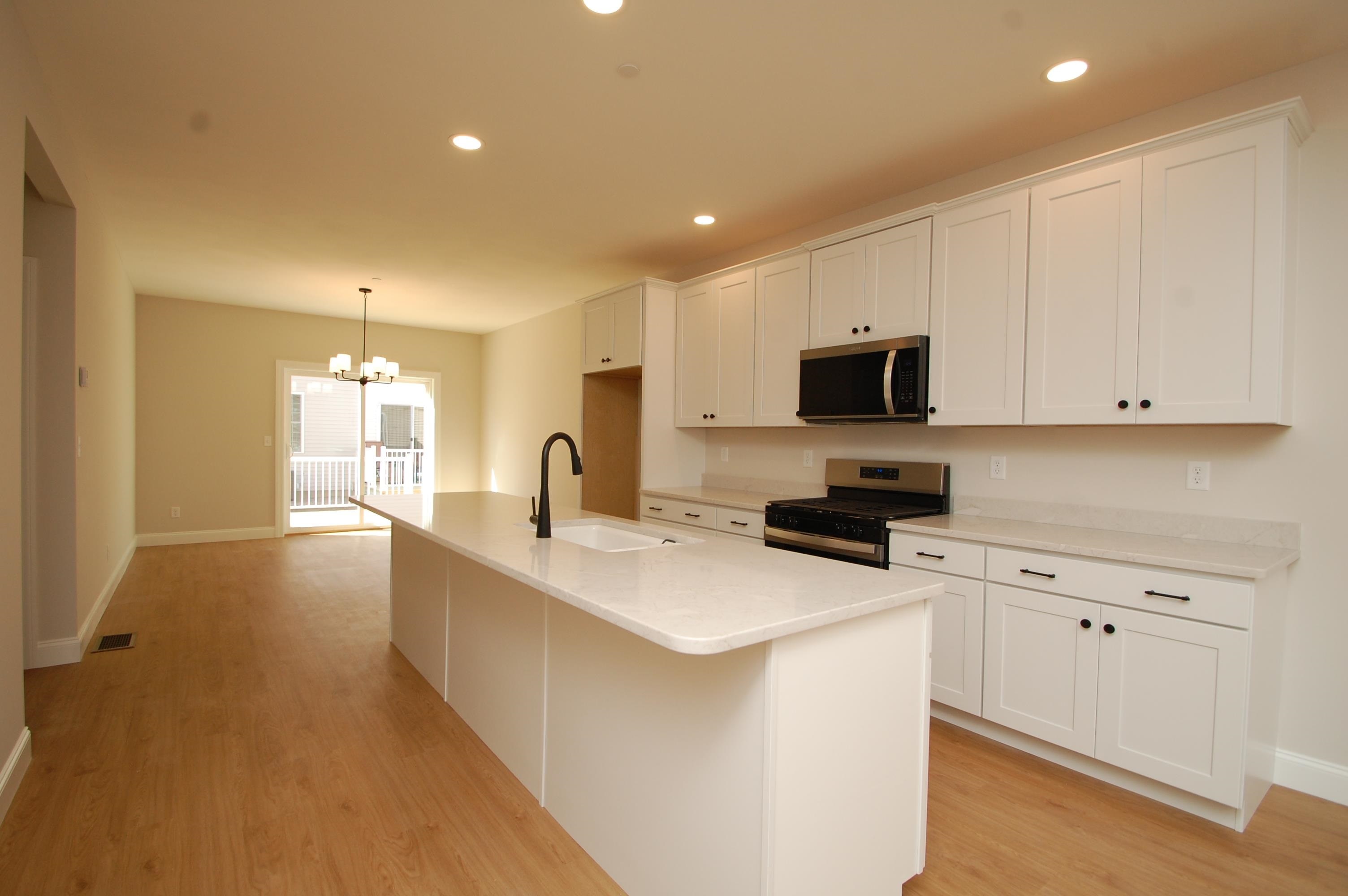 Property Photo: 35 Sheffield Way NH 03053