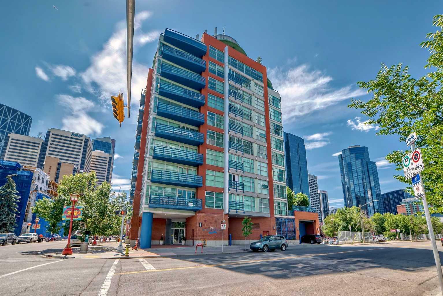 205 Riverfront Avenue SW 401  Calgary AB T2P 5K4 photo