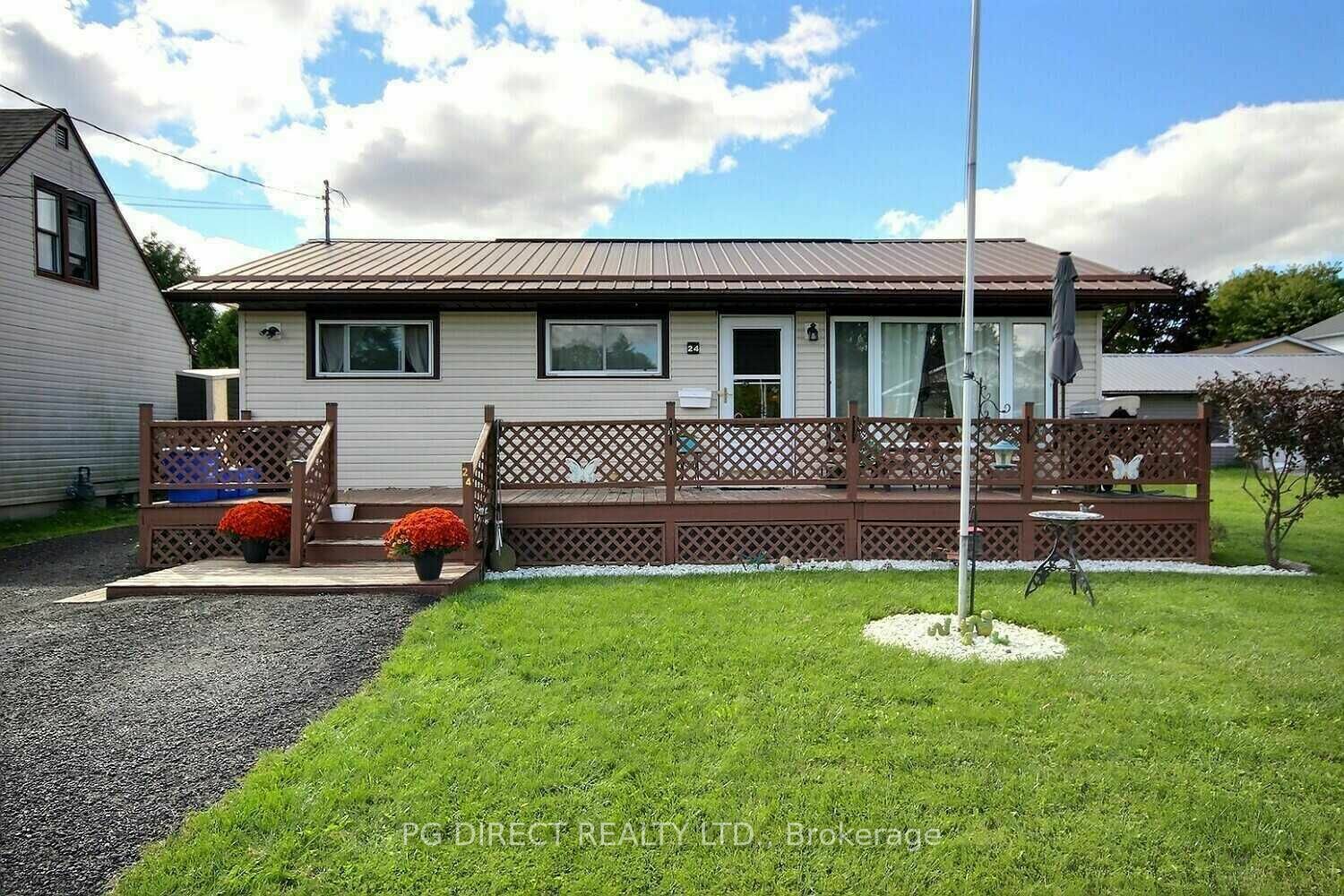 Property Photo:  24 McNichol Ave  ON K8V 2R6 