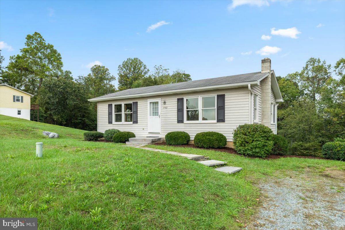 Property Photo: 17583 Senedo Road VA 22824