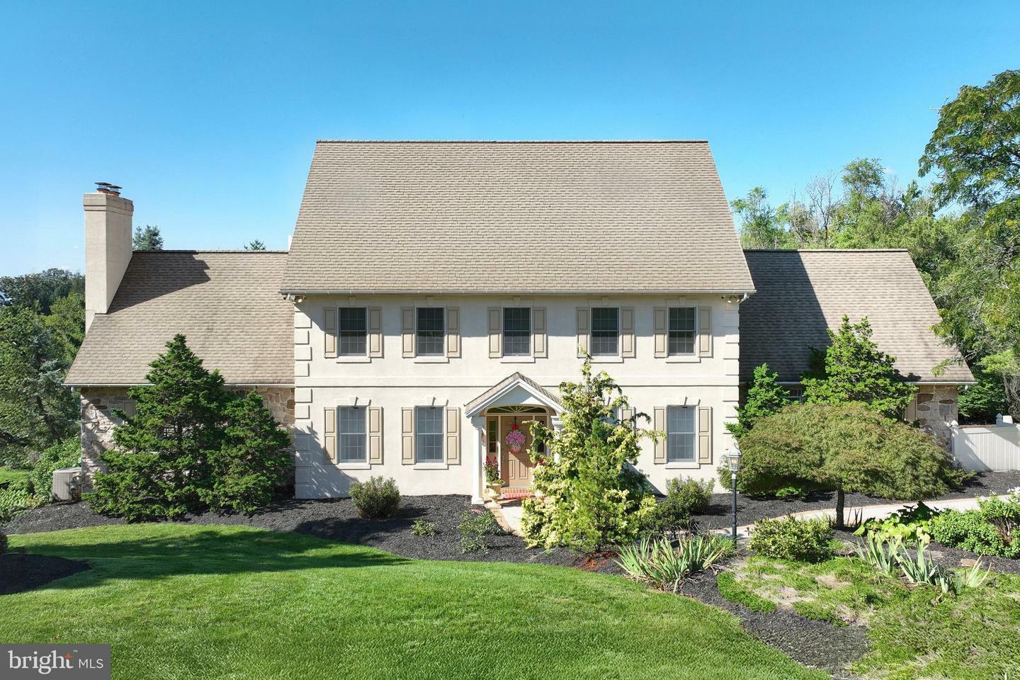 Property Photo:  1690 Wyndham Drive  PA 17403 