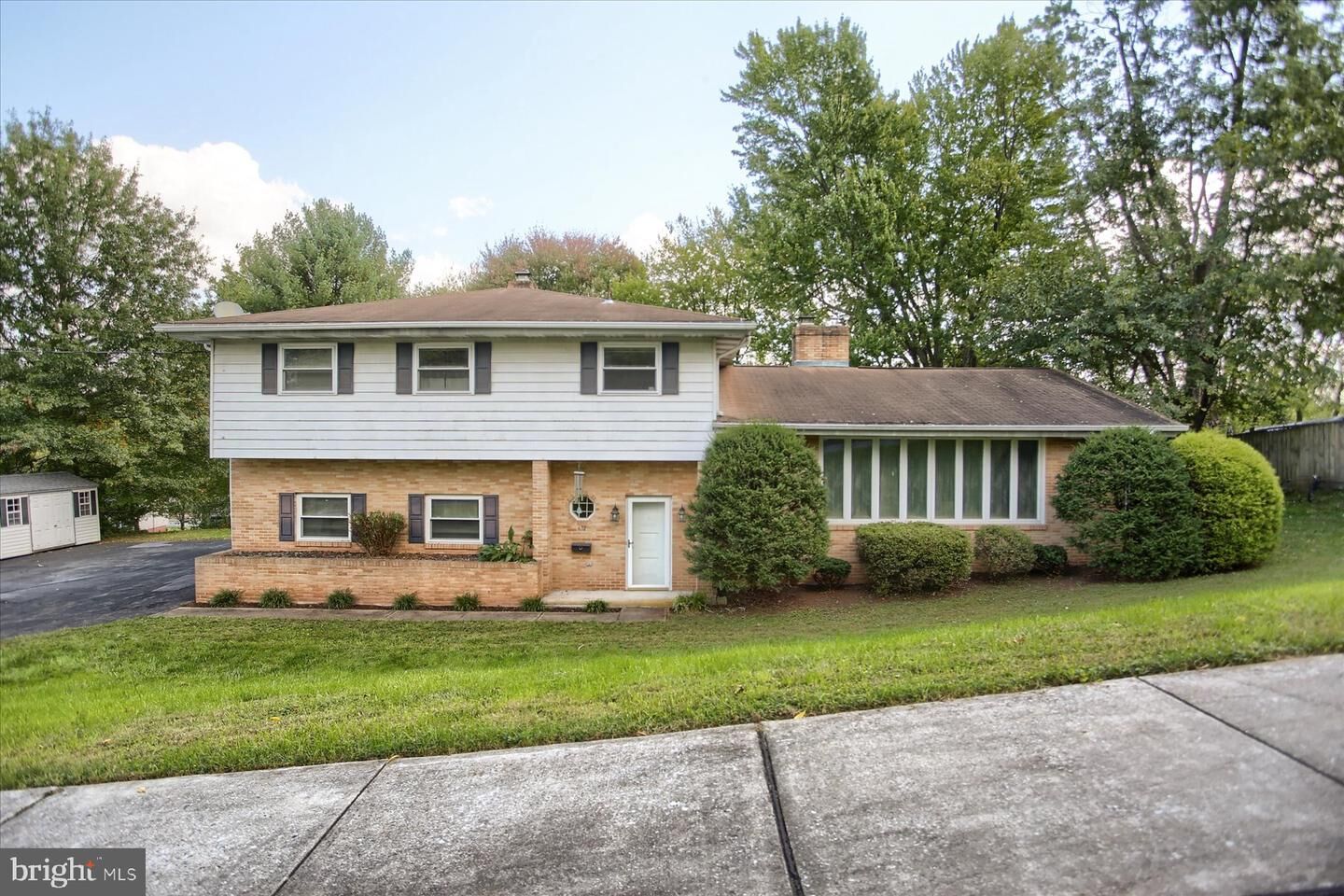 Property Photo:  632 Adelia Street  PA 17057 
