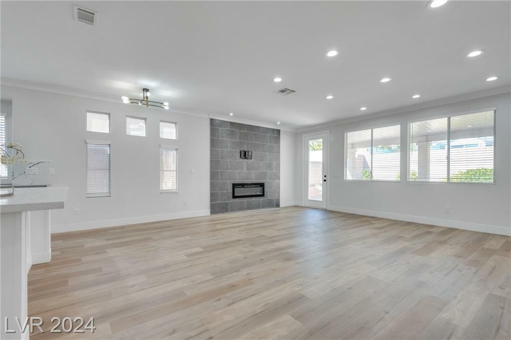 Property Photo: 10262 Early Morning Avenue NV 89135