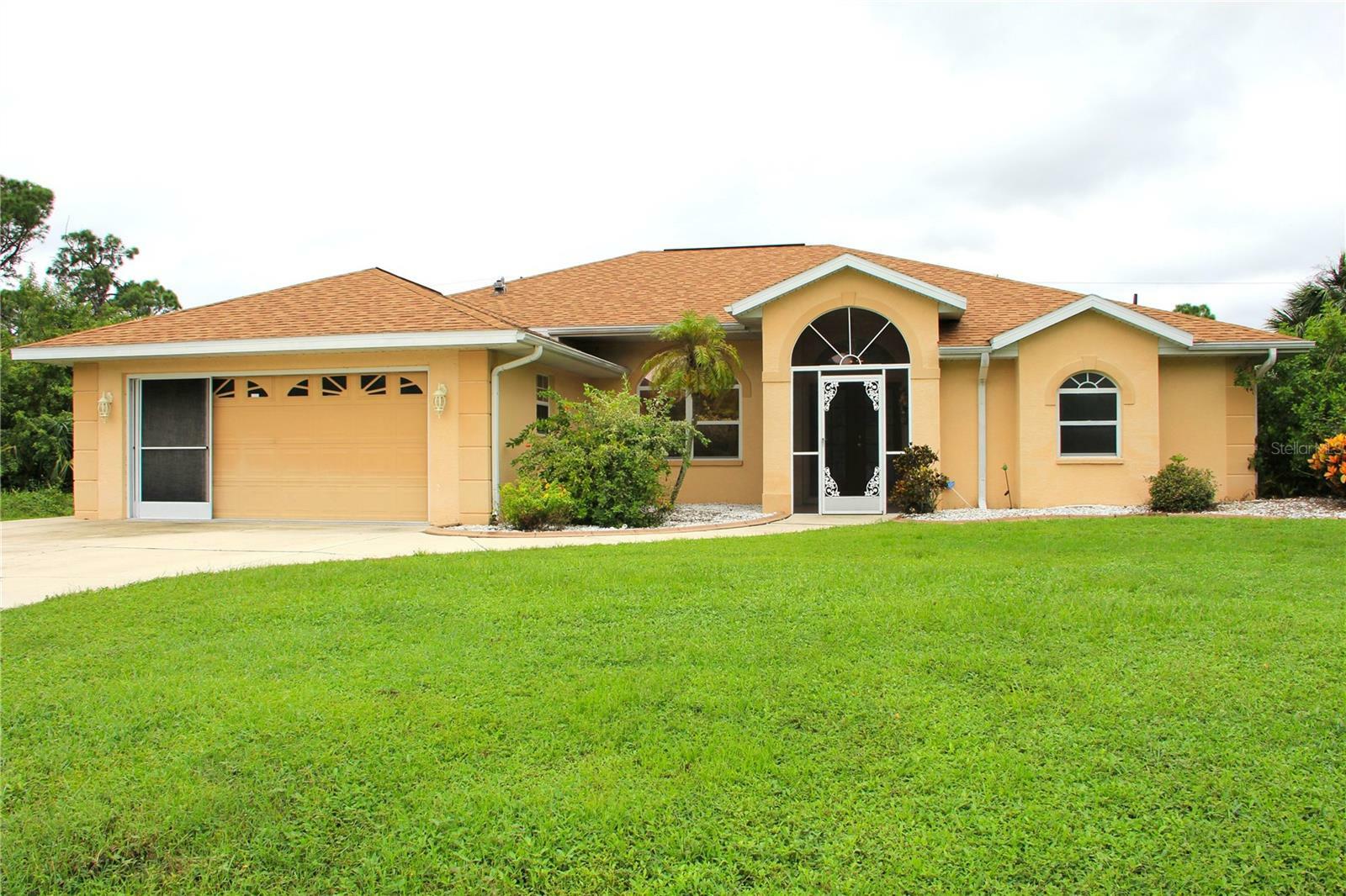 Property Photo:  2111 Collingswood Boulevard  FL 33948 