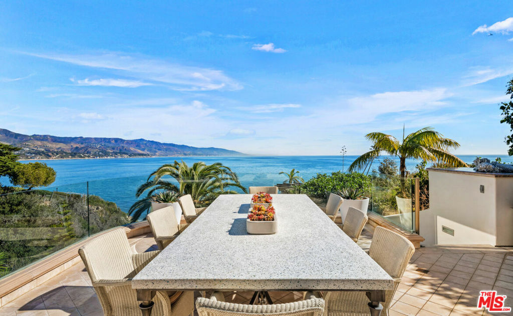 Property Photo:  28808 Cliffside Drive  CA 90265 