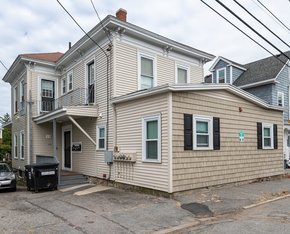 Property Photo:  75 Bowers St  MA 01854 