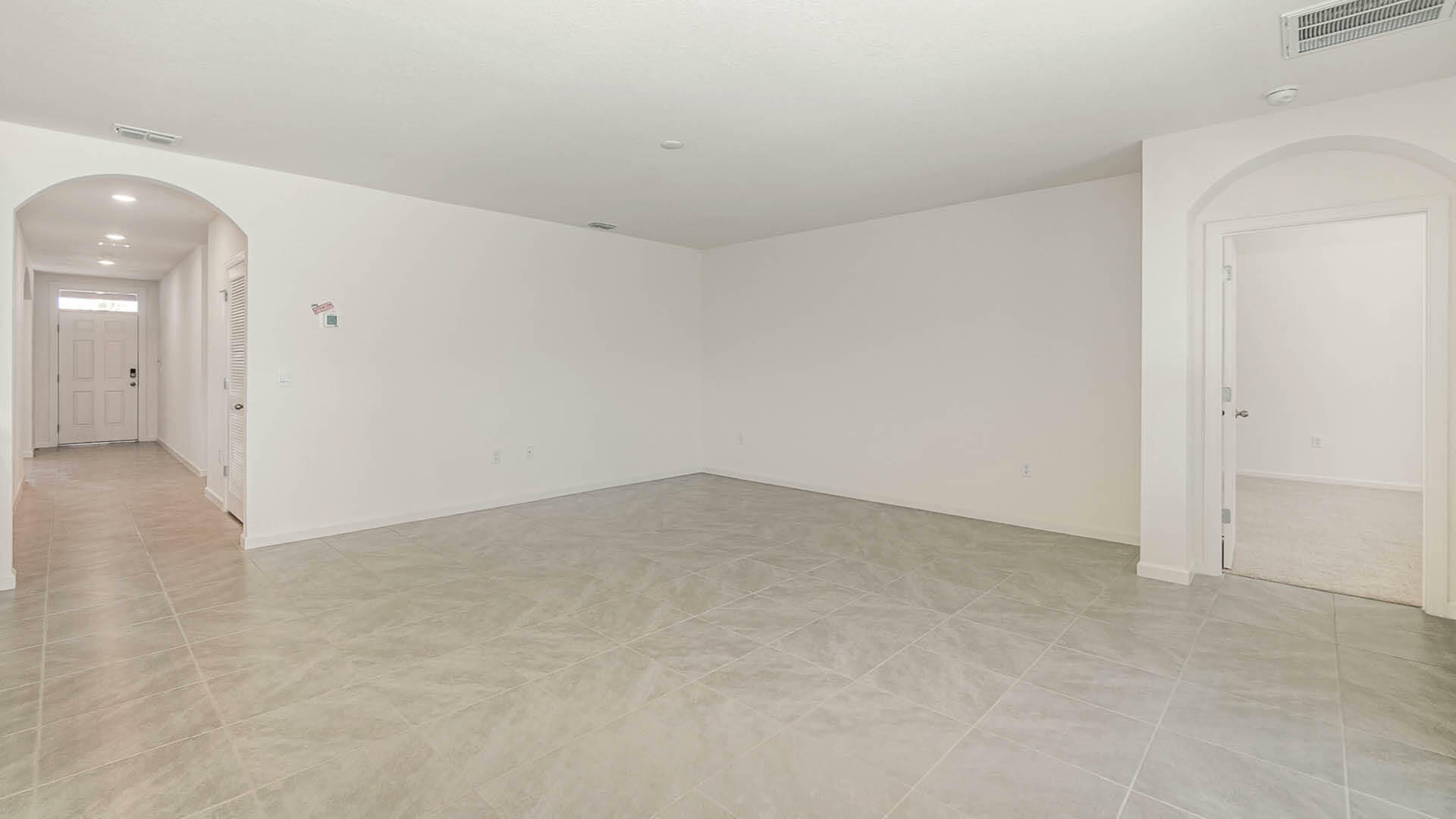 Property Photo:  2807 SE Eagle Drive  FL 34984 