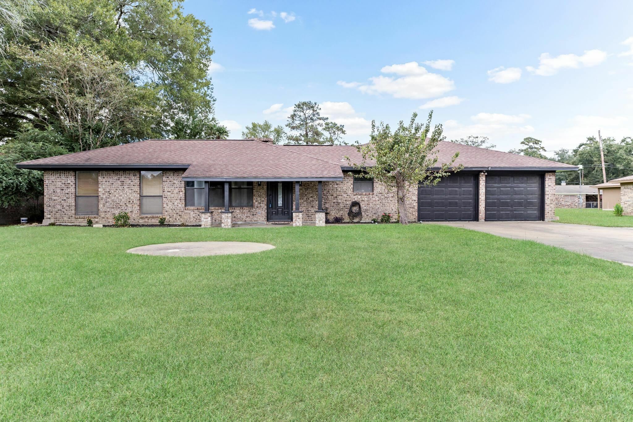 Property Photo:  5160 McAnelly Dr.  TX 77708 