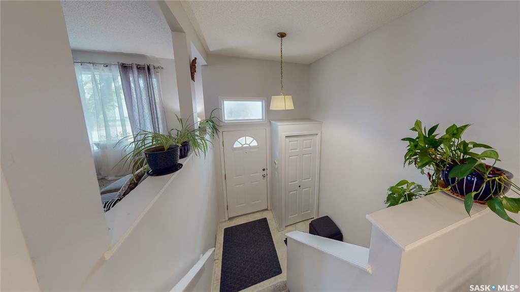 Property Photo:  412 Retallack Street  SK S4R 3N3 