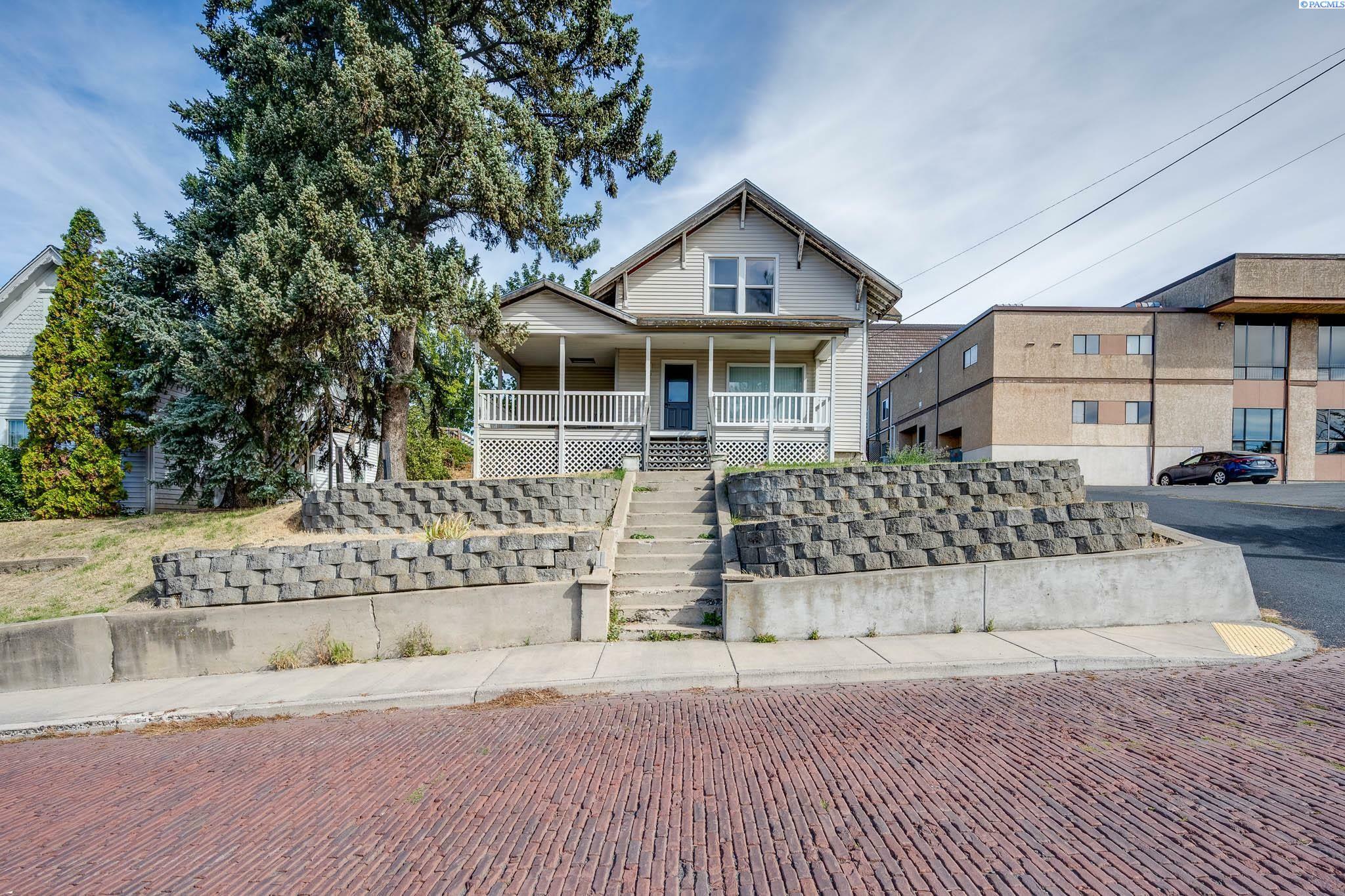 320 NE Palouse St  Pullman WA 99163 photo