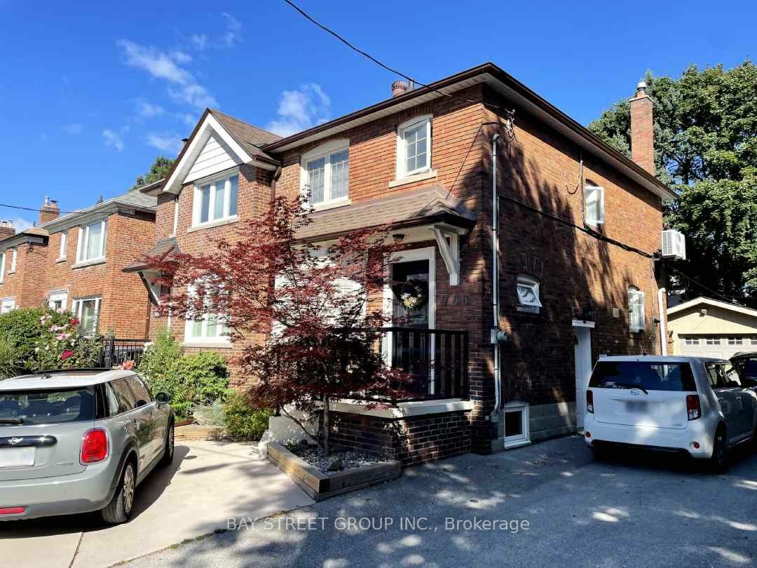 Property Photo:  766 Eglinton Ave E  ON M4G 2K7 