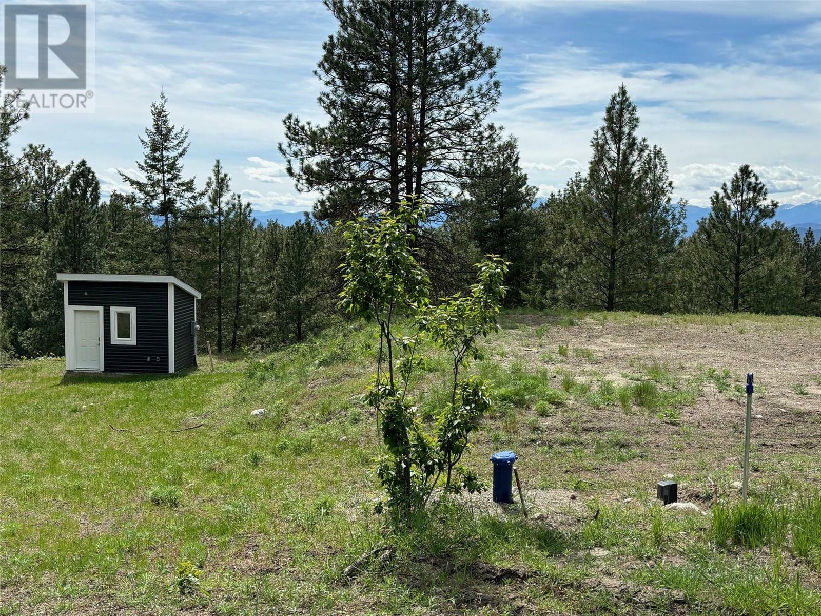 Property Photo:  100 Cougar Court  BC V0H 1V6 