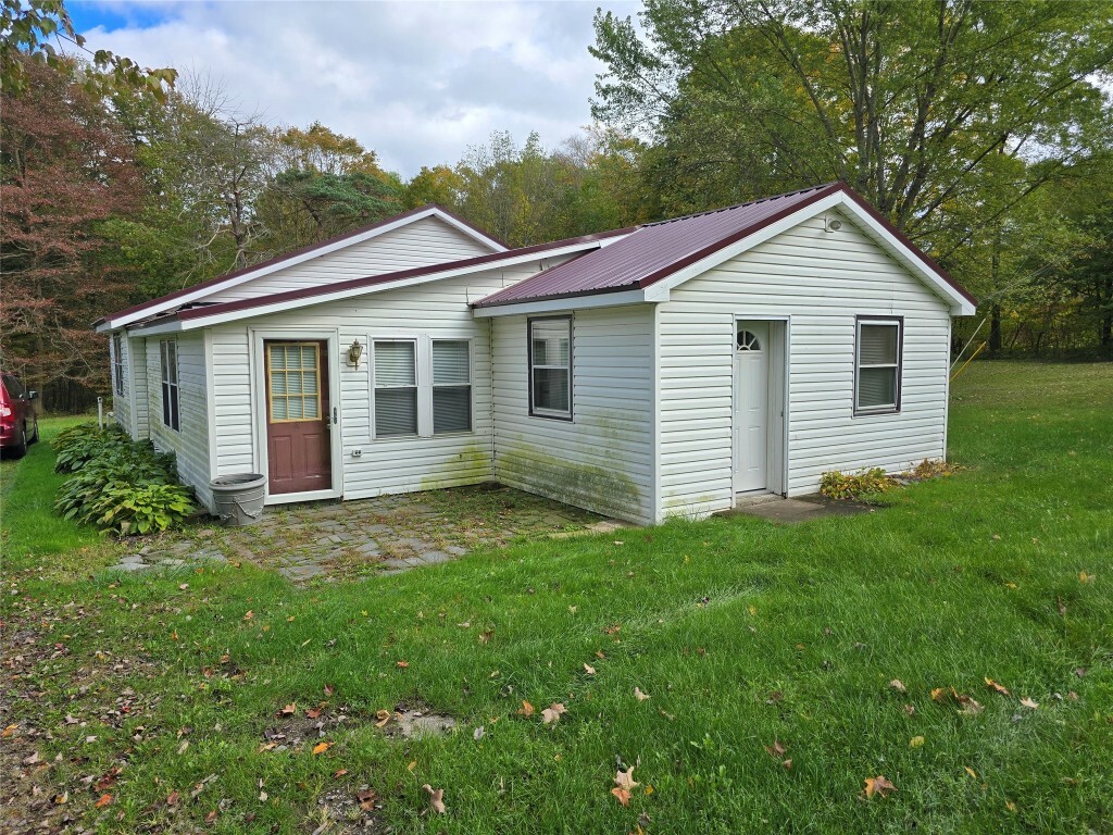 Property Photo:  14851 Mackey Hill Road  PA 16441 