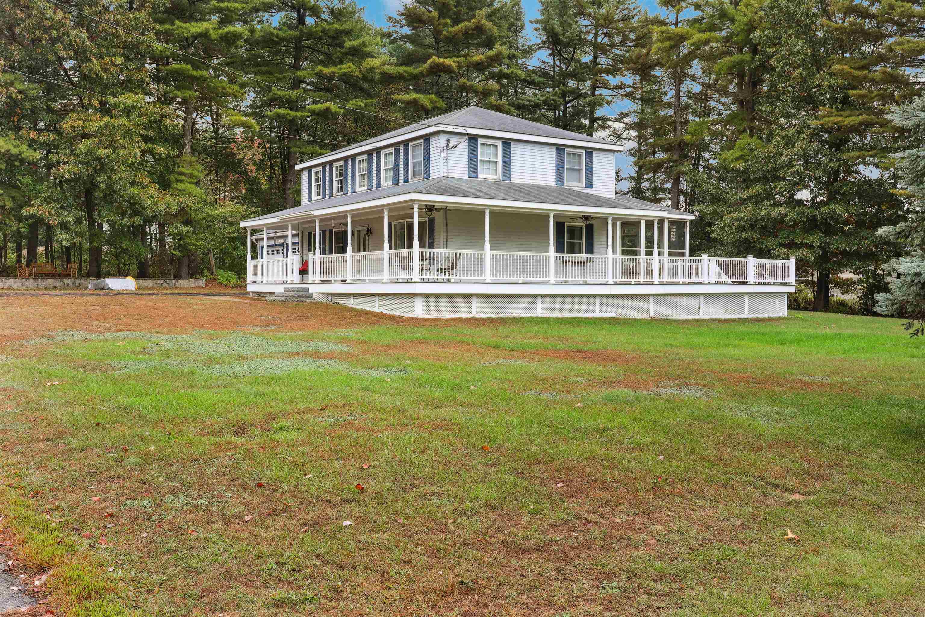 Property Photo:  8 Woodbury Drive  NH 03062 