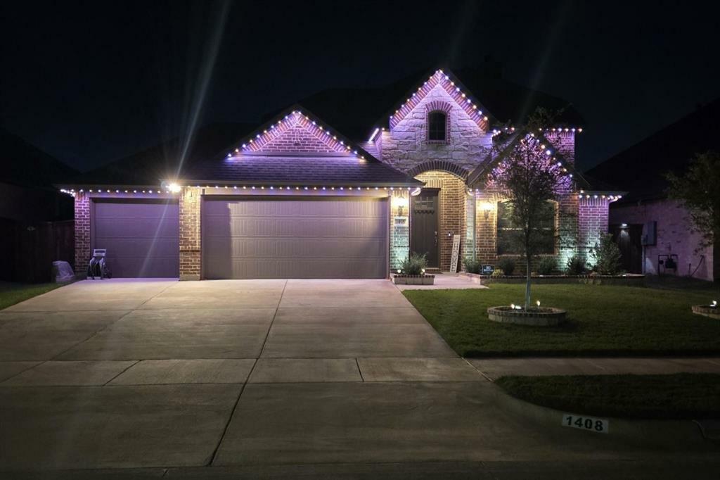 Property Photo:  1408 Evening Primrose Drive  TX 76063 