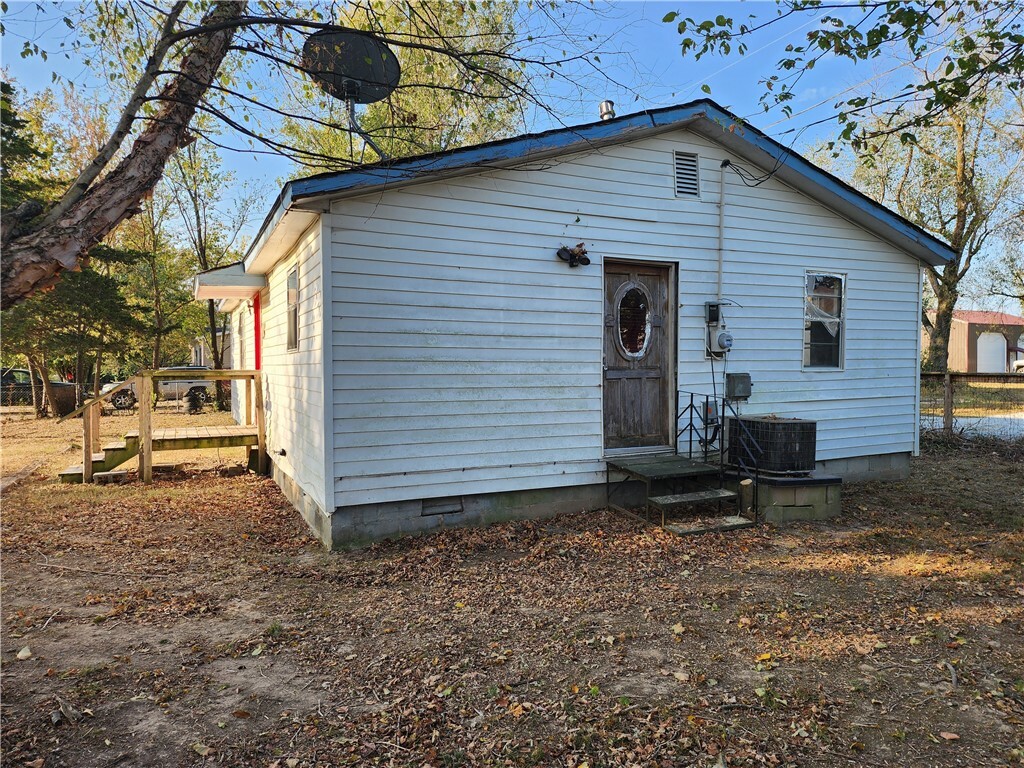 Property Photo:  101 SW Nelson Park Road  AR 72736 