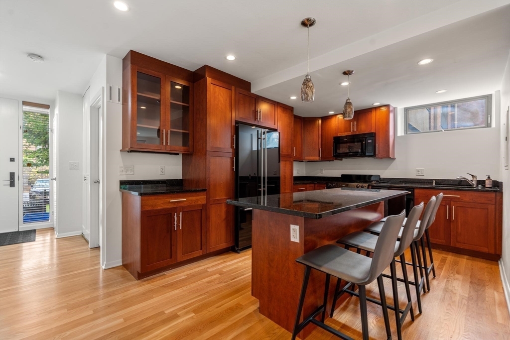 Property Photo:  135 Perkins Street Th11  MA 02130 