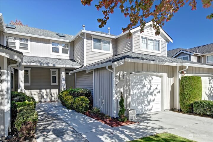 Property Photo: 10940 SE 187th Lane WA 98055