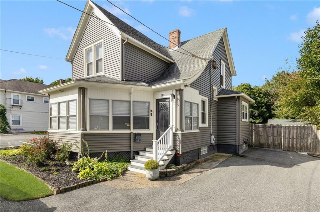 Property Photo:  471 Oaklawn Avenue  RI 02920 