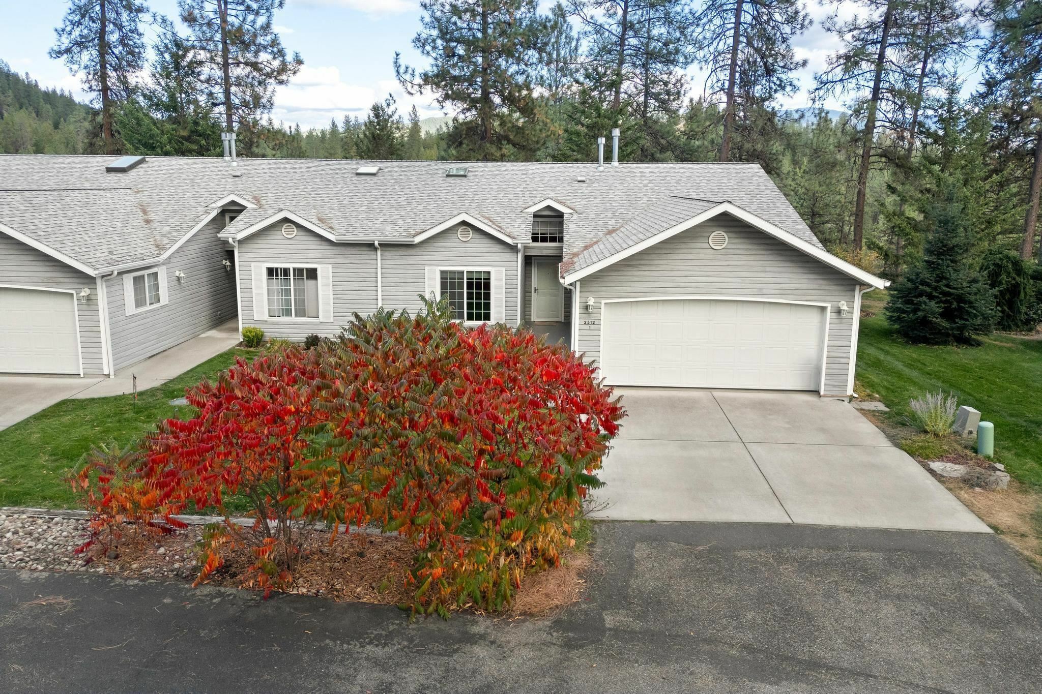 2512 Canyon Crest Way 1  Chewelah WA 99109 photo