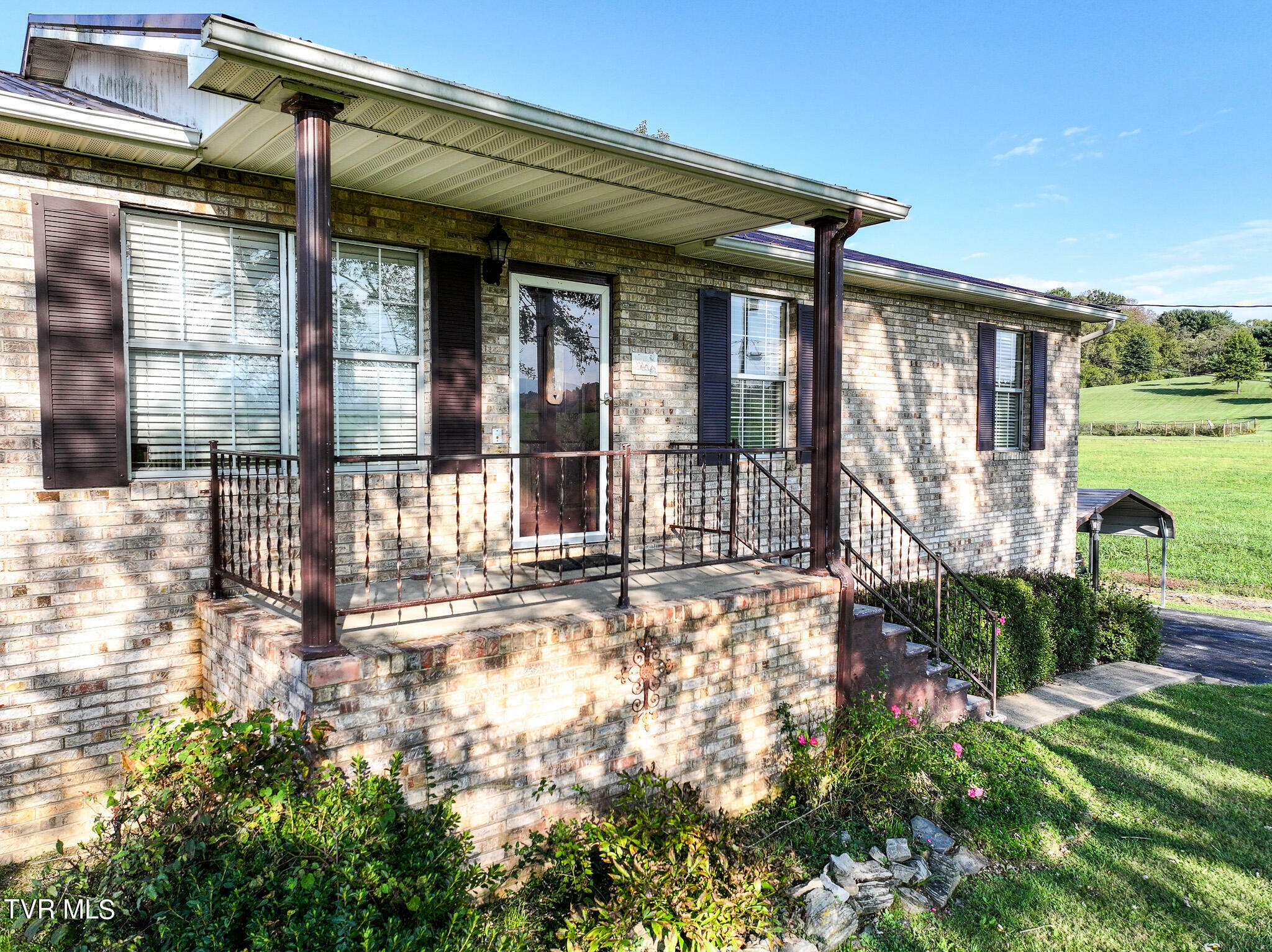 Property Photo:  132 Fleetridge Lane  TN 37690 