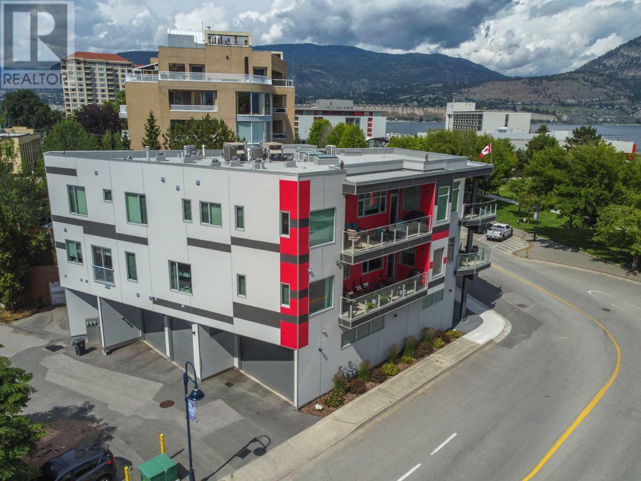 Property Photo: 88 Lakeshore Drive BC V2A 1B5