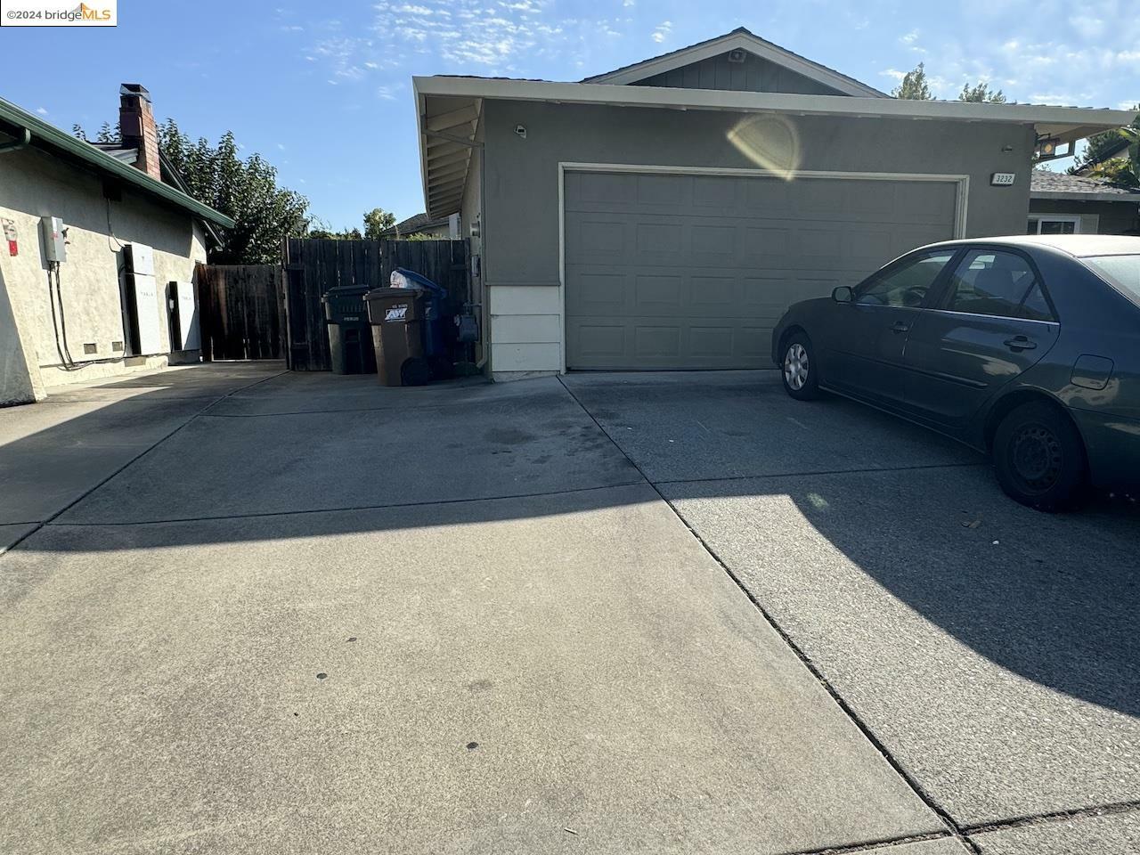 Property Photo:  3232 S Francisco Way  CA 94509 