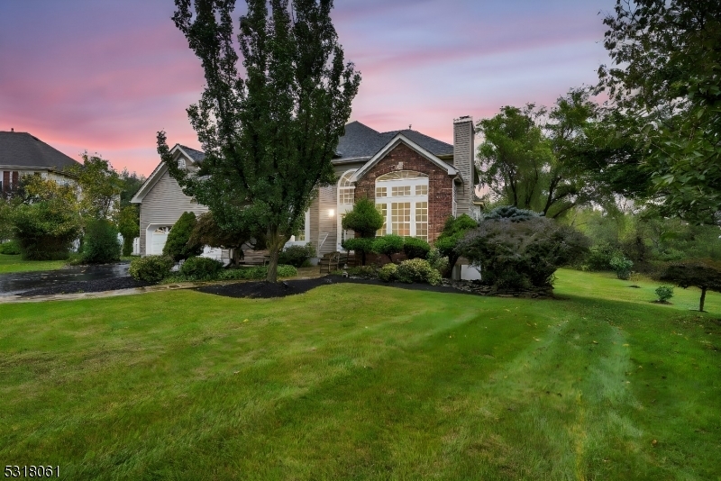 Property Photo:  37 Oak Tavern Cir  NJ 08876 