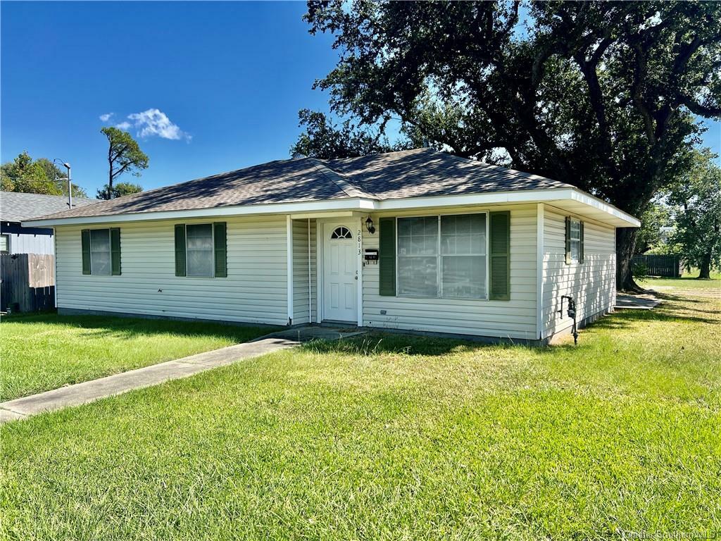 2813 Louisiana Avenue  Lake Charles LA 70601 photo