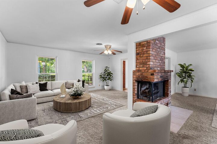 Property Photo:  4415 Fallbrook Drive  TX 77018