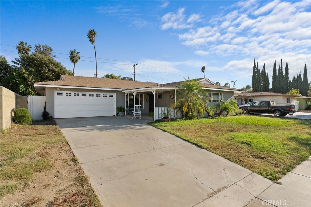 Property Photo:  8798 Glencoe Drive  CA 92503 