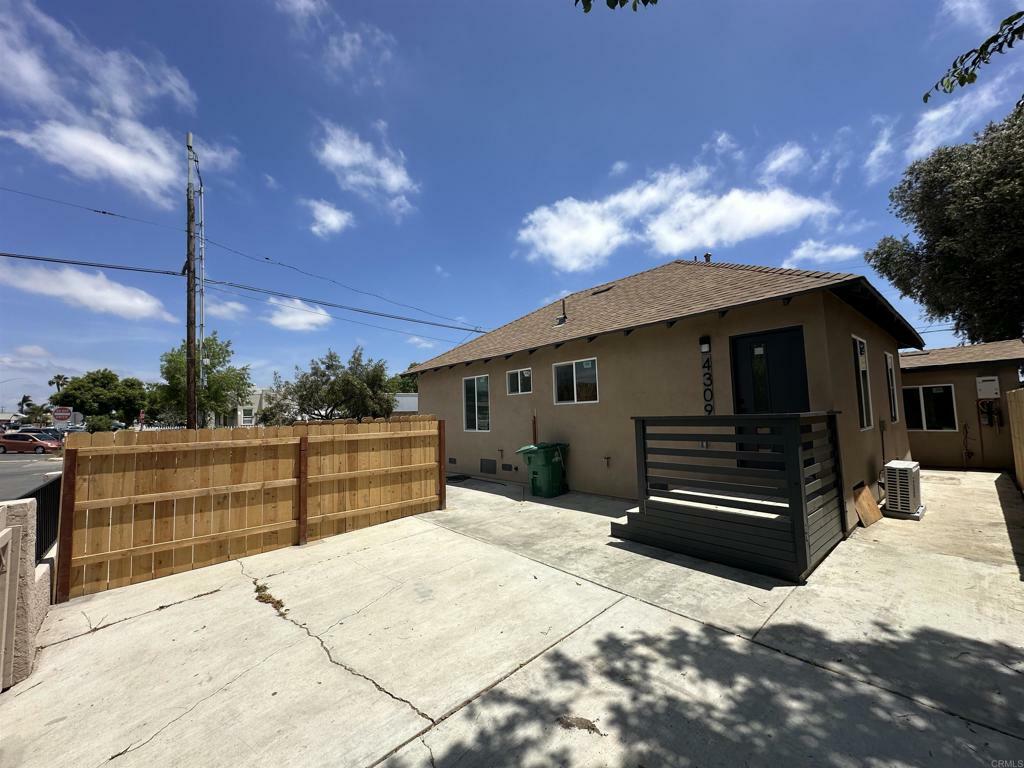 Property Photo:  4311 S Dwight St Street  CA 92105 