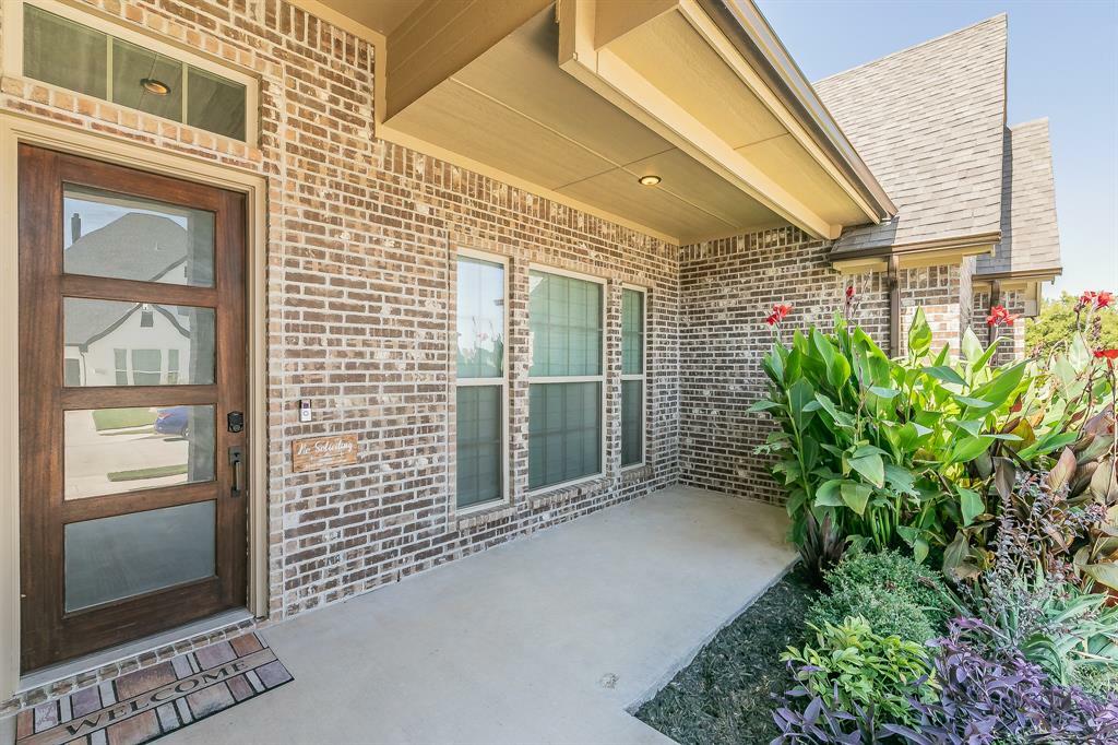 Property Photo: 12717 Rustic Springs Lane TX 76052