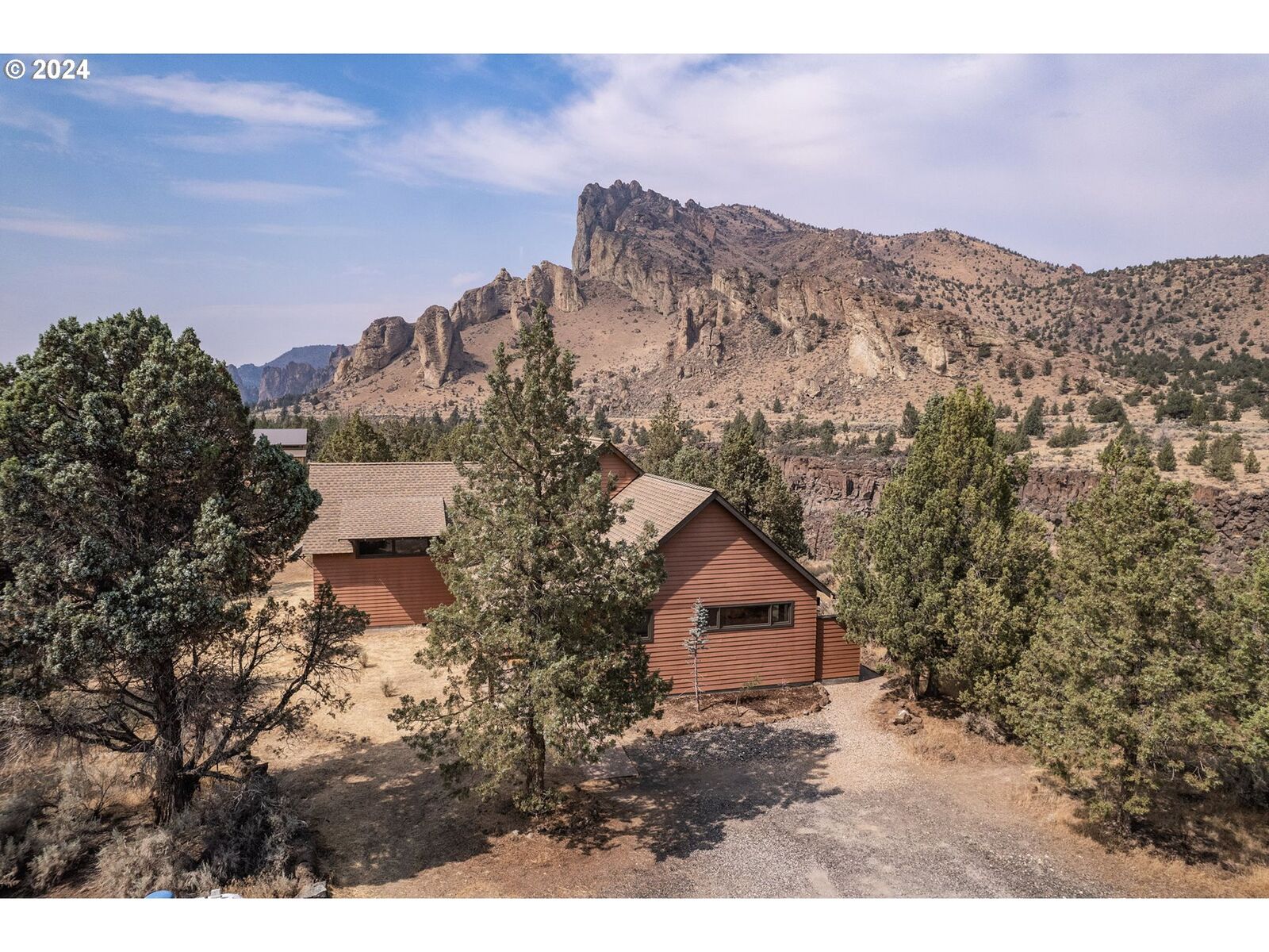 Property Photo: 9210 NE Smith Rock Loop OR 97760