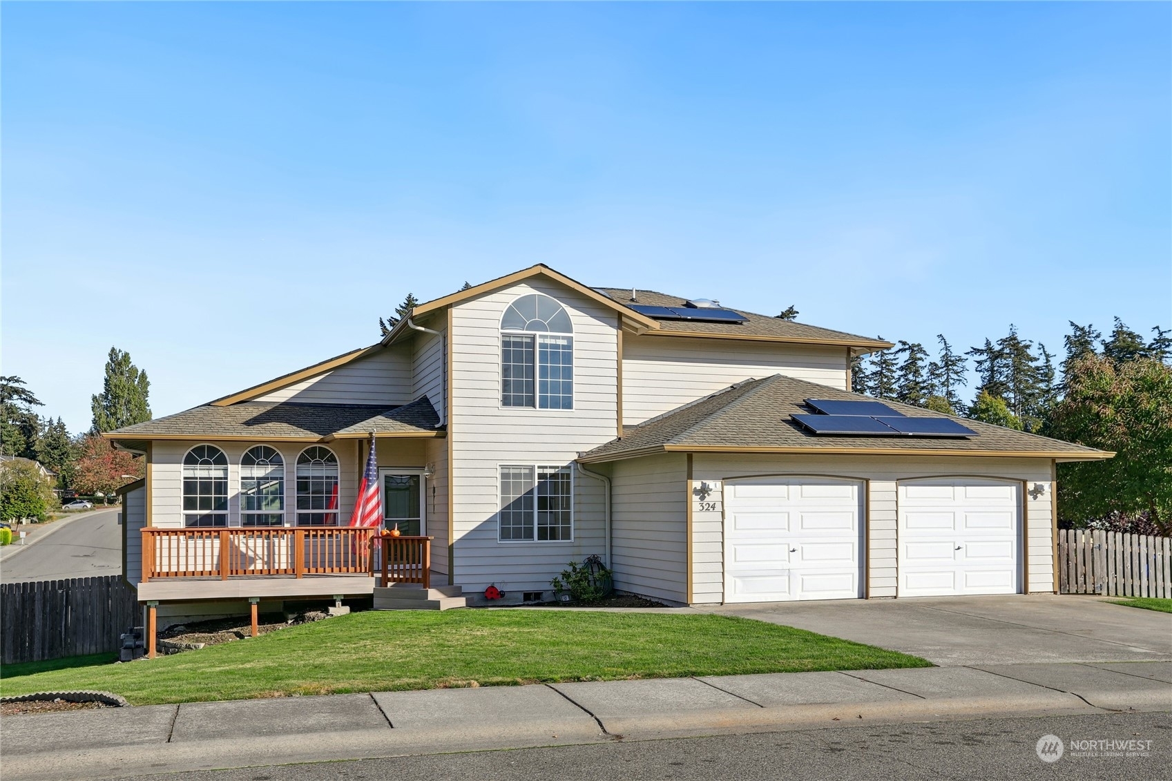 324 SW Stroops Drive  Oak Harbor WA 98277 photo