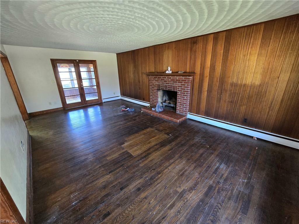 Property Photo:  3860 Weems Road  VA 23502 