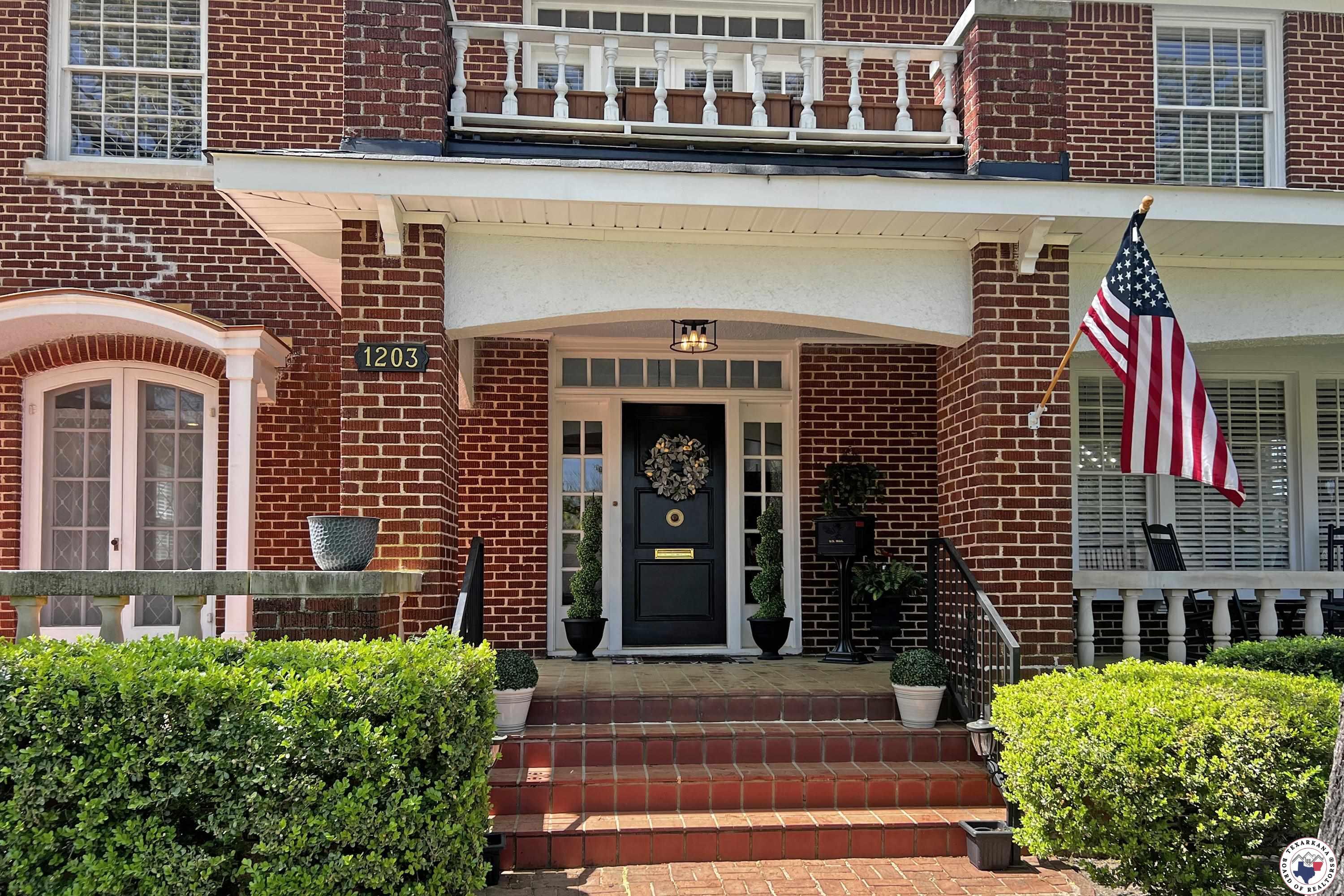Property Photo: 1203 Grand Ave. AR 71854