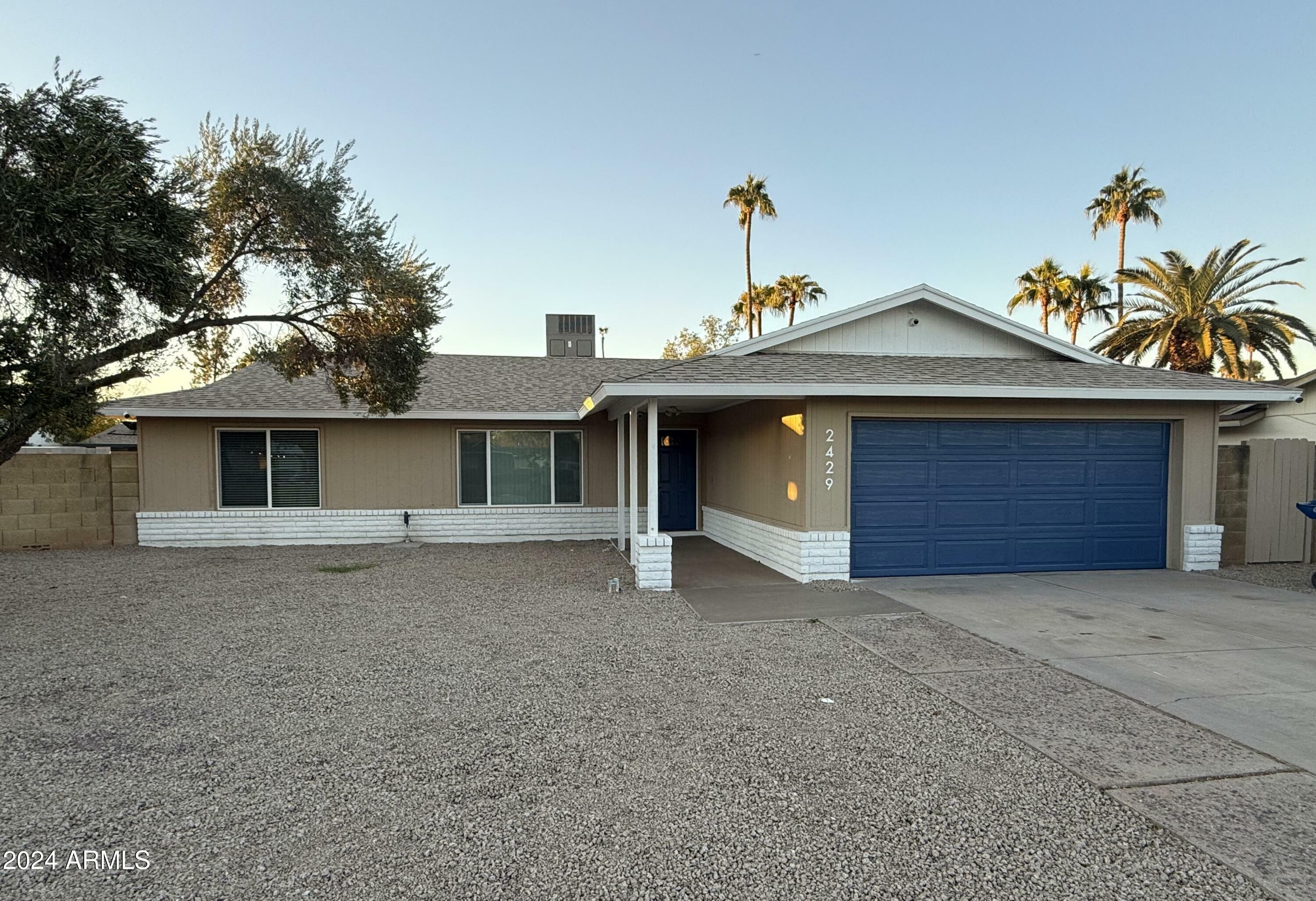 Property Photo:  2429 E Alameda Drive  AZ 85282 