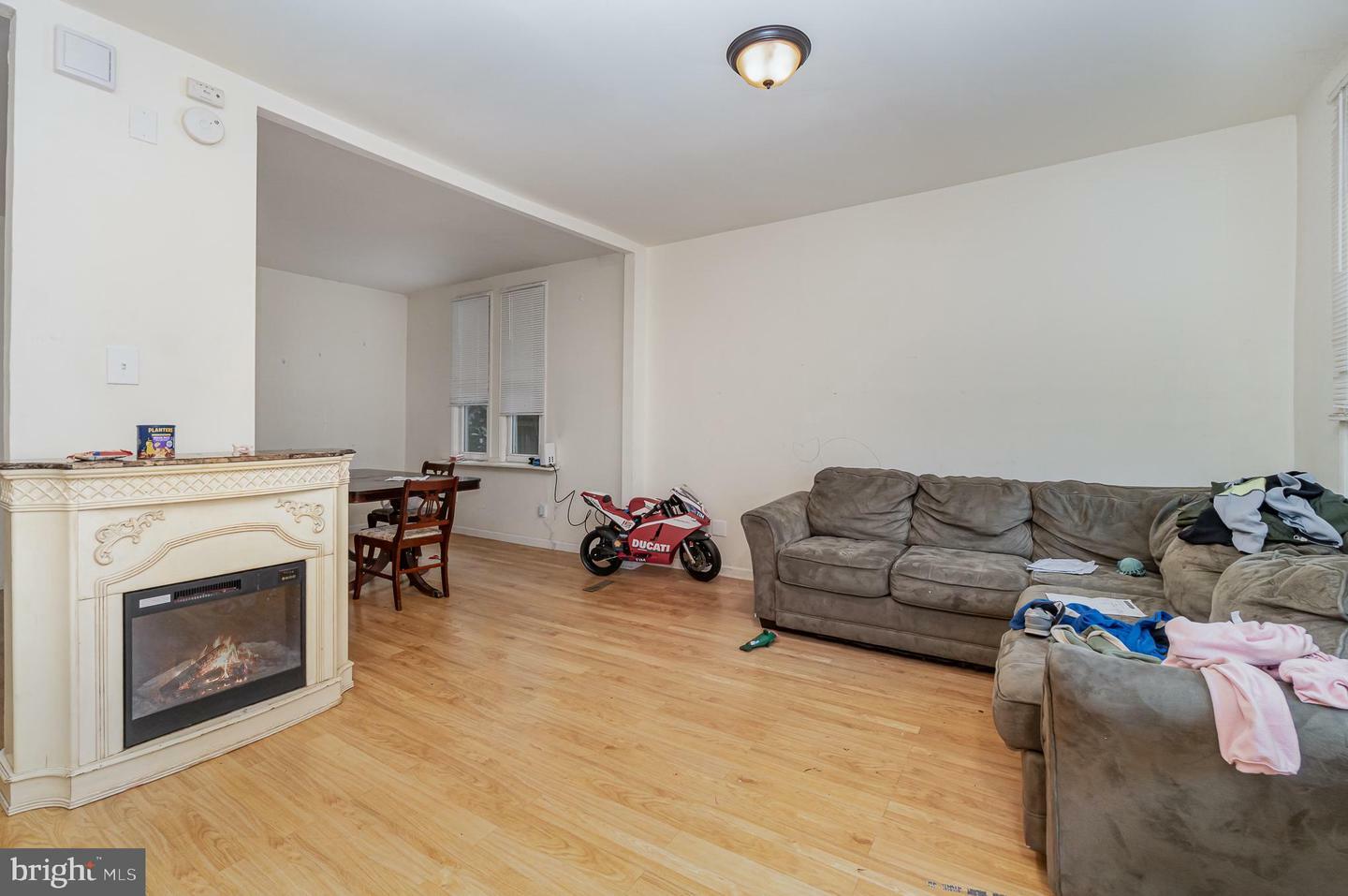 Property Photo:  408 N 2nd Street  PA 17046 