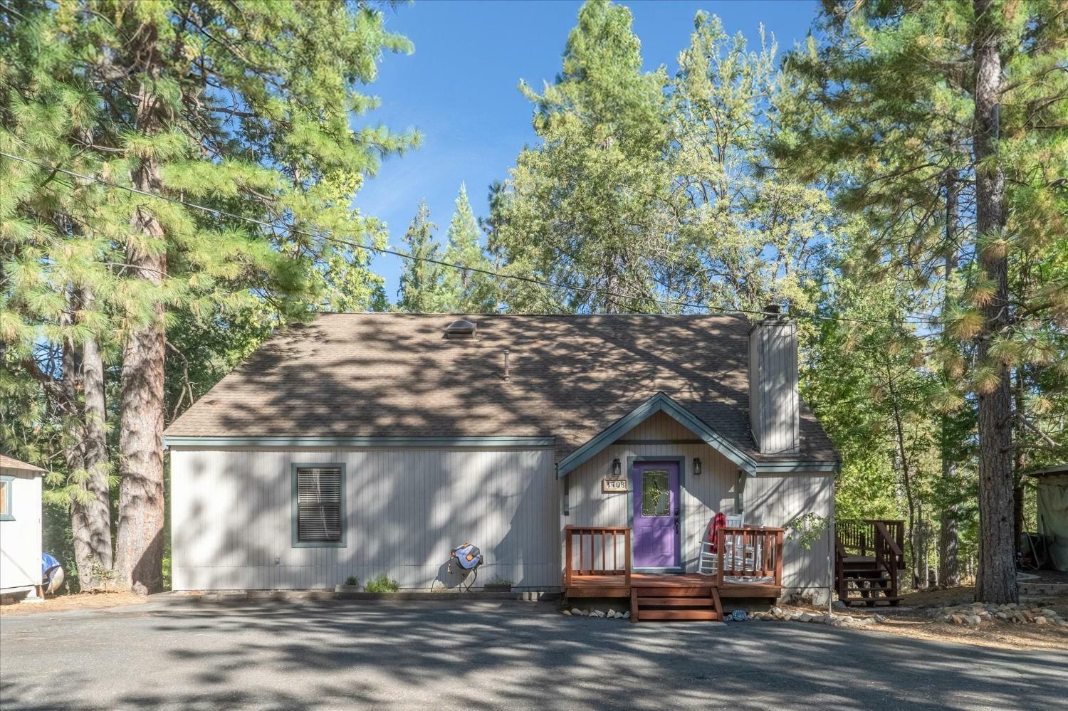Property Photo: 1708 Bear Clover Court CA 95223