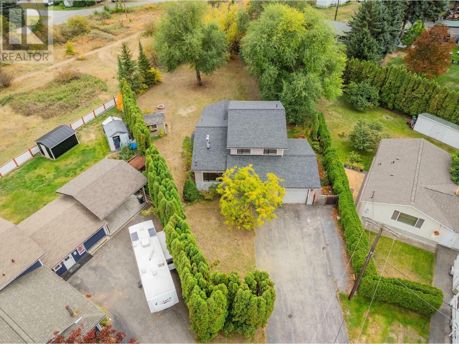 Property Photo:  402 Beresford Crescent  BC V1N 3V5 