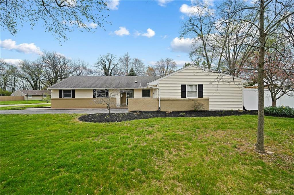Property Photo: 269 Annette Drive OH 45458