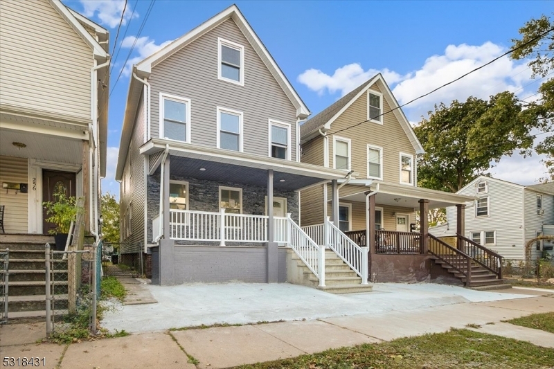 Property Photo:  258 Delavan St  NJ 08901 