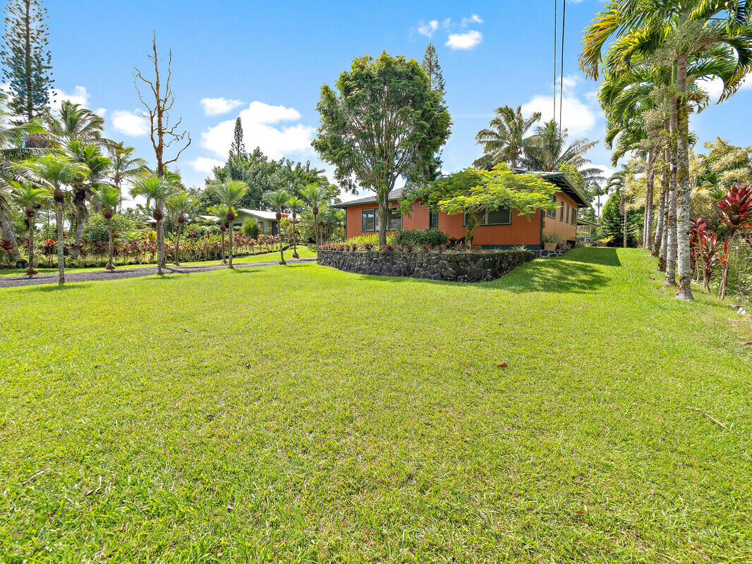 Property Photo:  16-2056 Hapuu Dr  HI 96778 