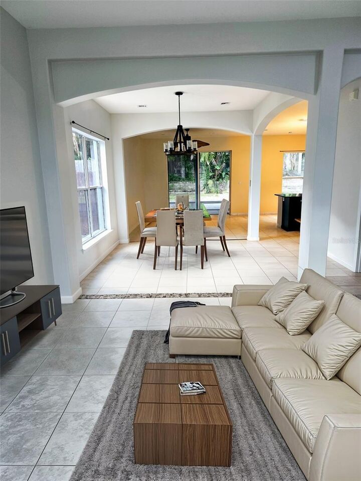 Property Photo: 25131 Chipshot Court FL 32776