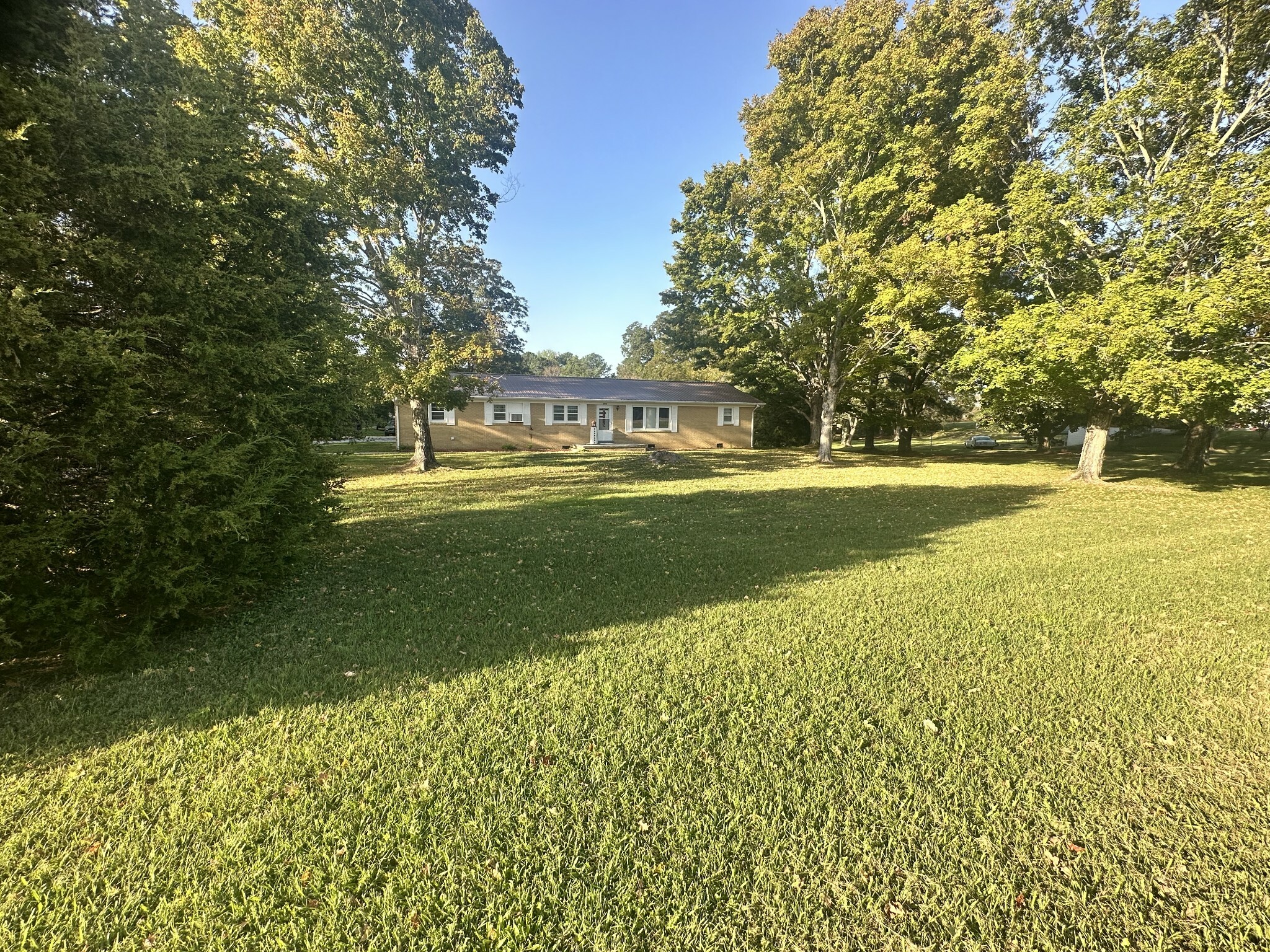 Property Photo:  515 Westpoint Rd  TN 38464 