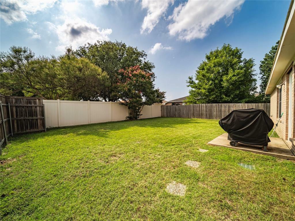 Property Photo:  213 Port Ingleside Drive  TX 75068 